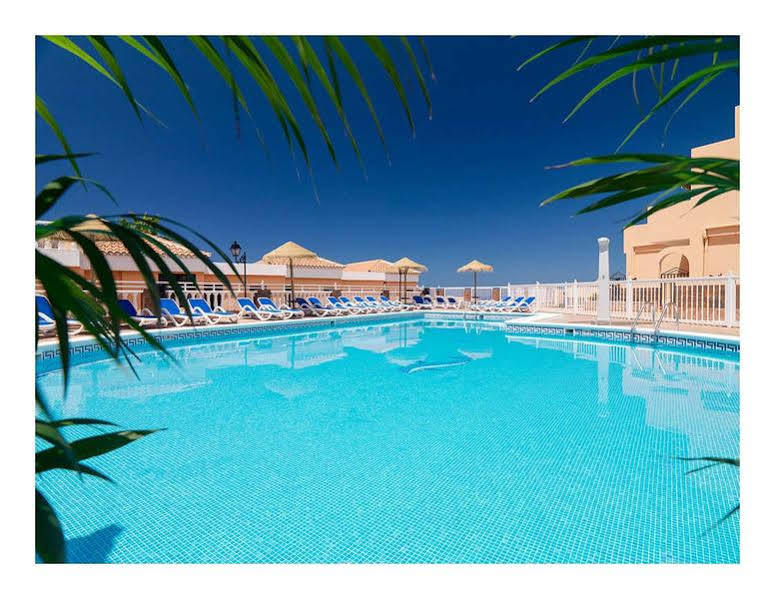 Paradise Court Aparthotel 아데제 외부 사진
